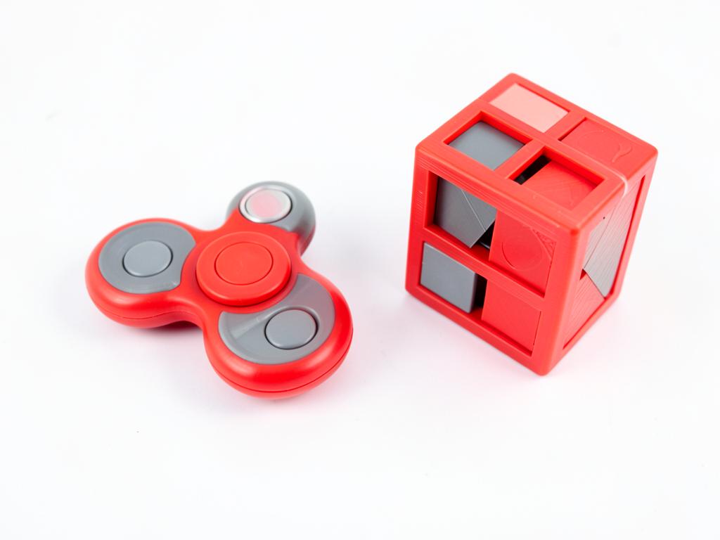 Fidgets & puzzle boxes